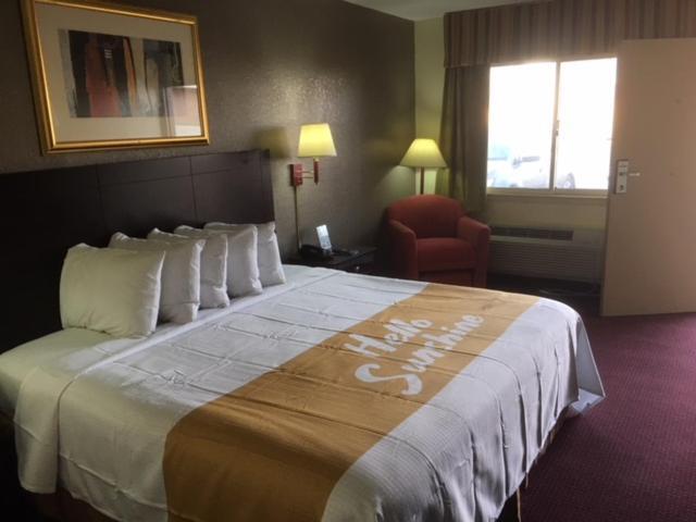 Days Inn By Wyndham Paintsville Zewnętrze zdjęcie